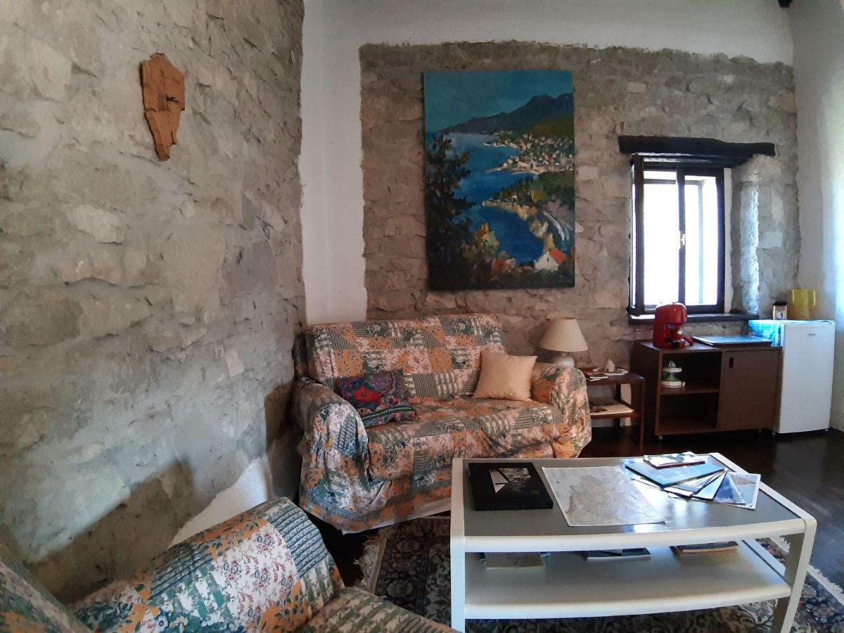 Hotel Casa Gaia Hum Exteriér fotografie